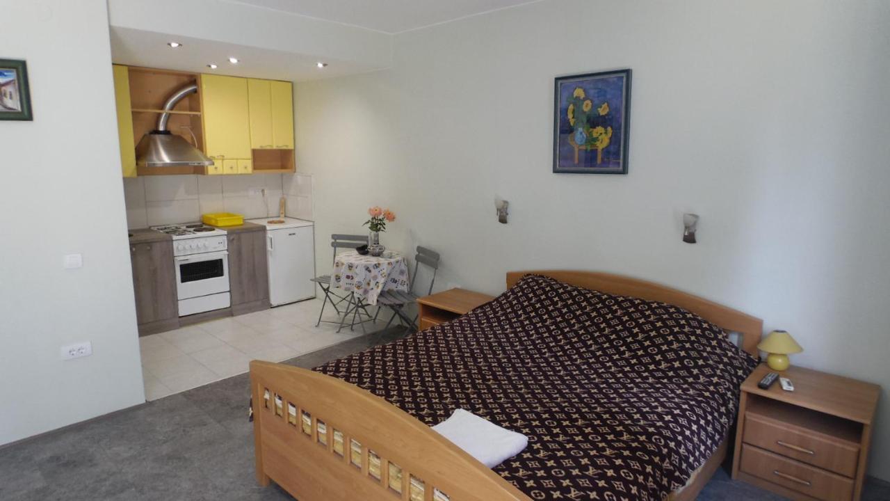 Zen Apartmani Novi Sad Luaran gambar