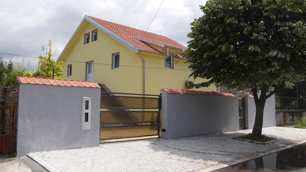 Zen Apartmani Novi Sad Luaran gambar